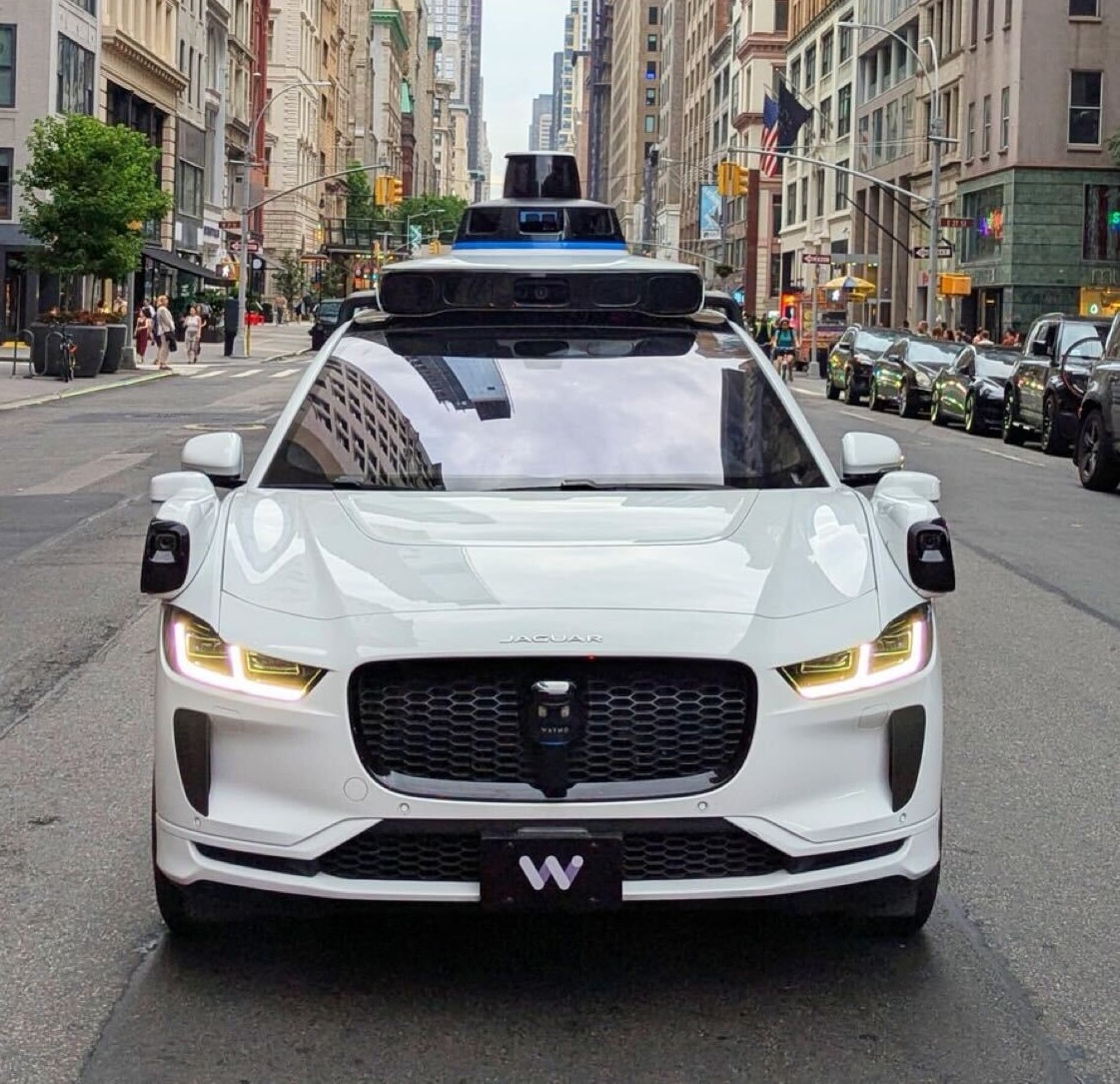 Waymo توضیح می دهد که چرا رباتاکسی آن در طول خاموشی SF گیر کرده است